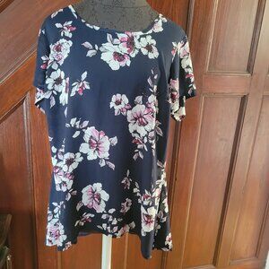 Torrid Womens Floral Print Navy Blouse Size 0 Short Sleeves Polyester Top Lg